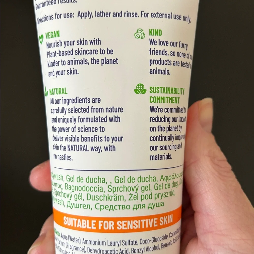 Human+Kind Revitalising Body Wash Orange New Full Size 250 ml